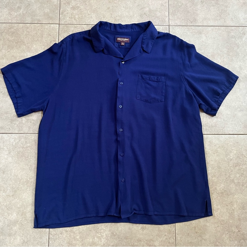 Johnston & Murphy XXL Dark Navy Blue Lightweight Casual Short Sleeve Men Shirt